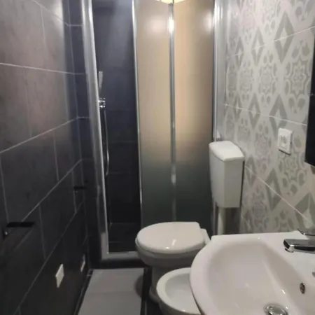Orizzonte 5 Terre - Pegazzano - Stazione *